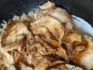 鶏めし丼(2)